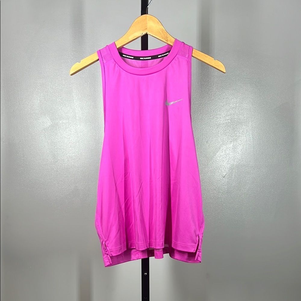 Nike Pink Sleeveless Relaxed Tank Top